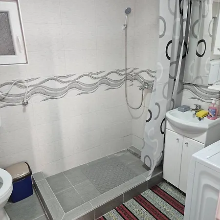 Guga Apartman Novi Sad Exterior photo