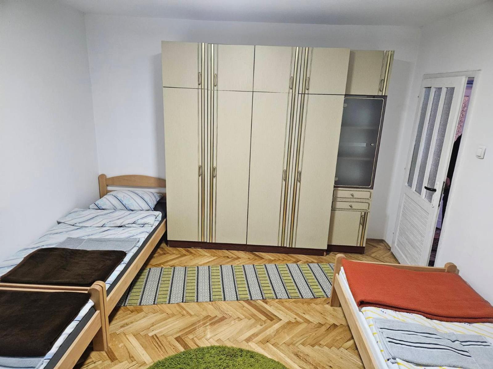 Guga Apartment *
